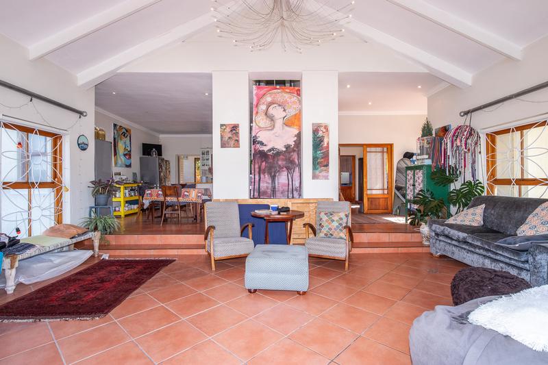 5 Bedroom Property for Sale in Fish Hoek Western Cape